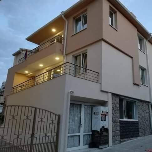 סוזופול Guest House Dimovi מראה חיצוני תמונה